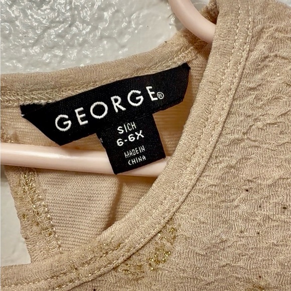 George Beige Textured Top - Picture 4 of 4